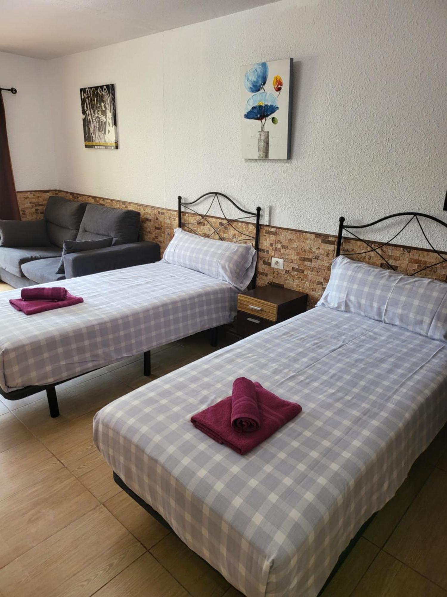 לוס כריסטיאנוס Tropic Apartments En Castle Harbour מראה חיצוני תמונה