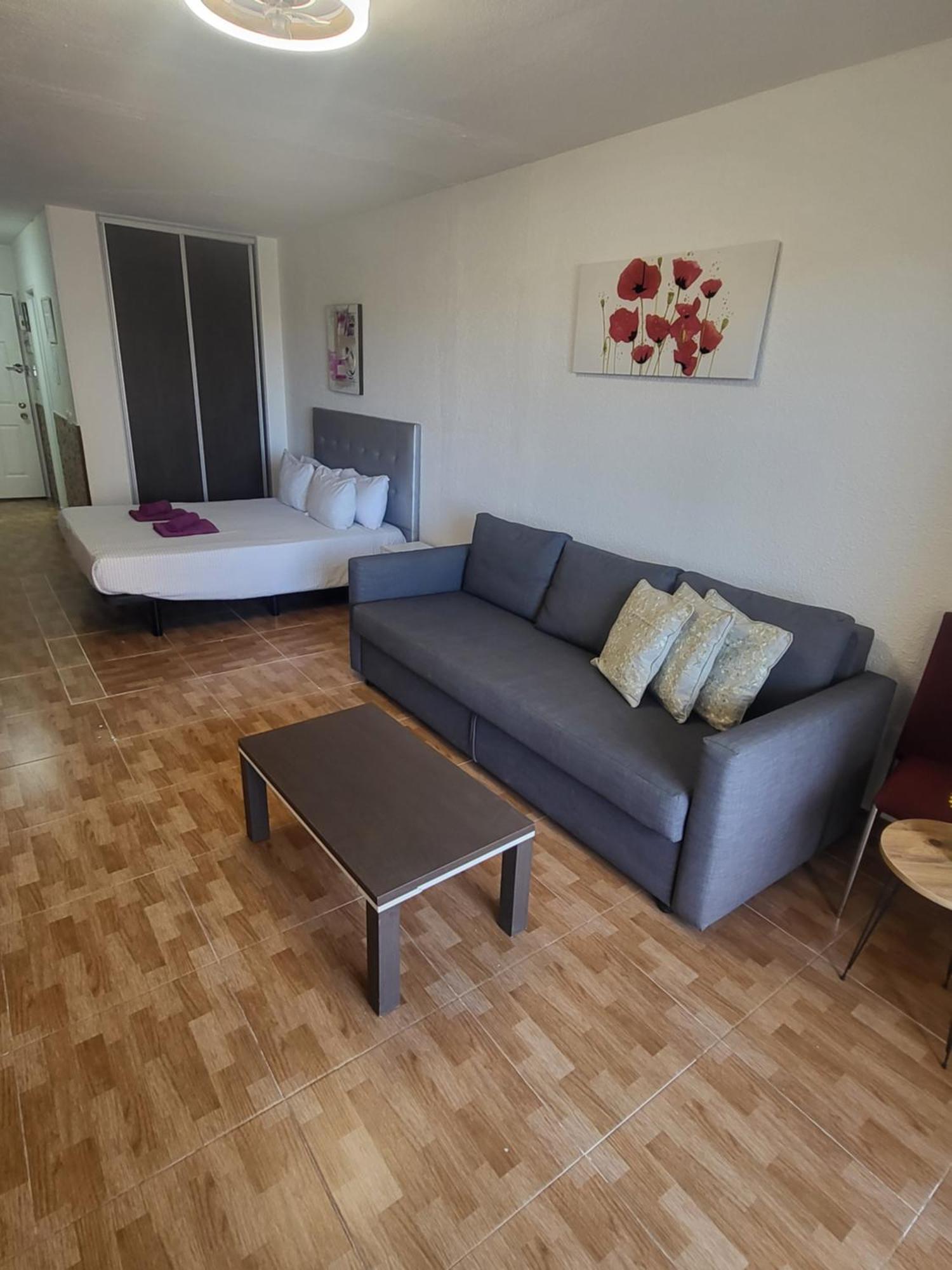 לוס כריסטיאנוס Tropic Apartments En Castle Harbour מראה חיצוני תמונה