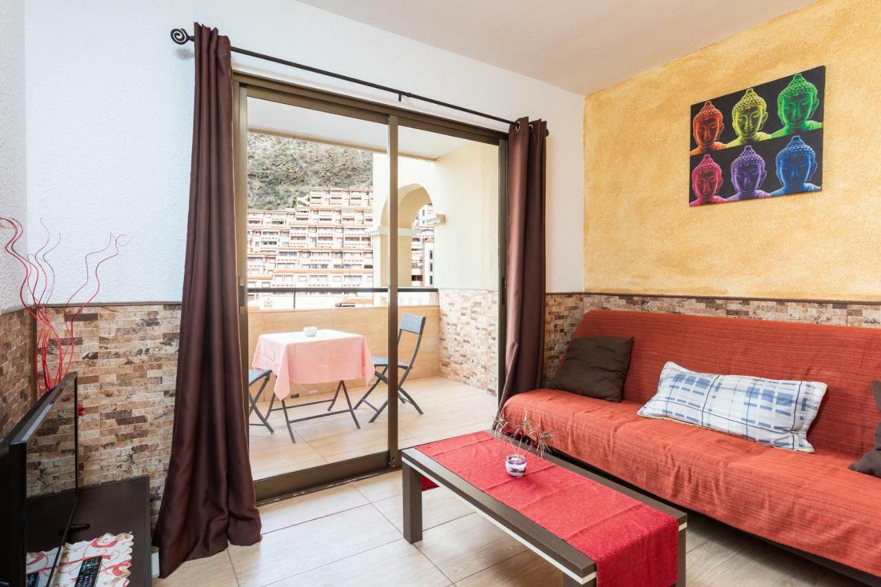לוס כריסטיאנוס Tropic Apartments En Castle Harbour מראה חיצוני תמונה